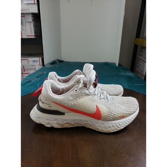 Nike React Infinity Run Flyknit 3 Shoes Size 8 Mens White Running Gym DZ3014-100 main image 11